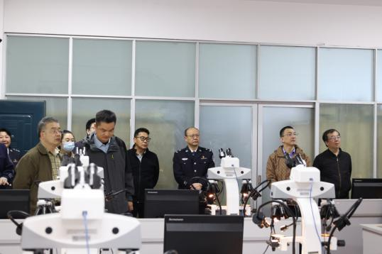 图片2.png 图片2.png