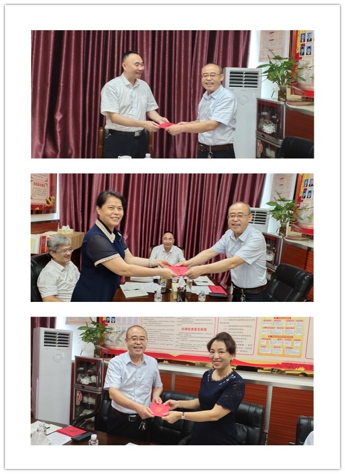 送生日贺卡 吴晓莉 摄.jpg 送生日贺卡 吴晓莉 摄.jpg