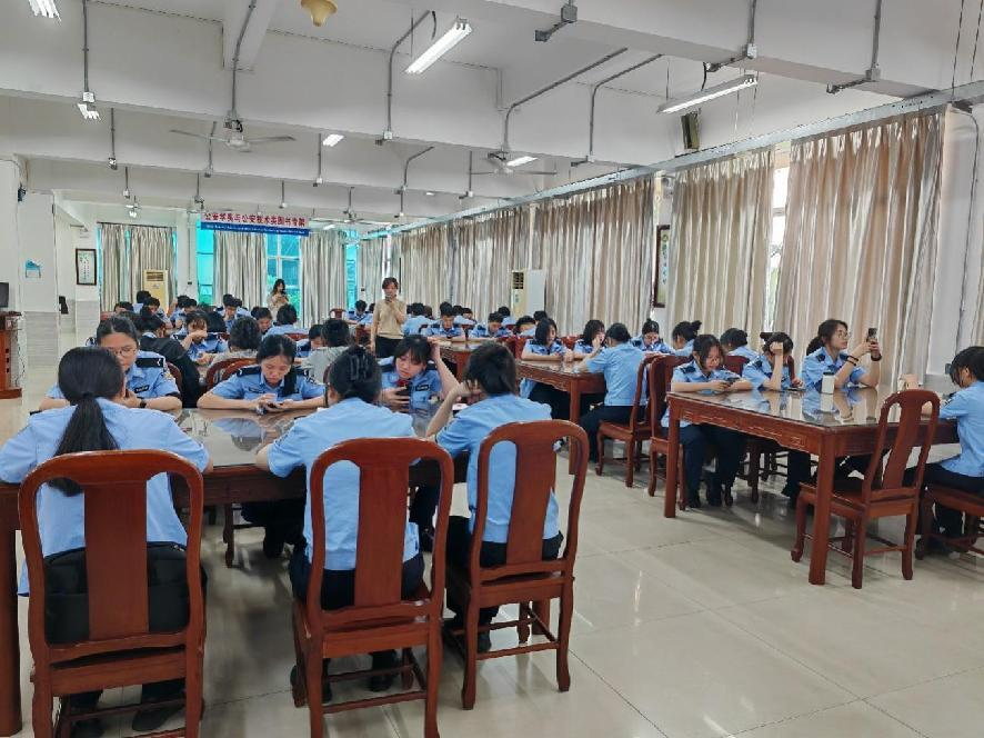 图片2.png 图片2.png