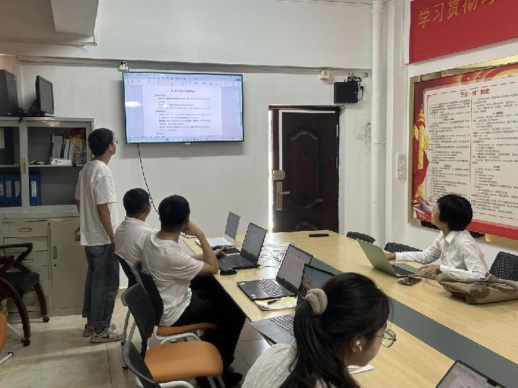 图片2.png 图片2.png