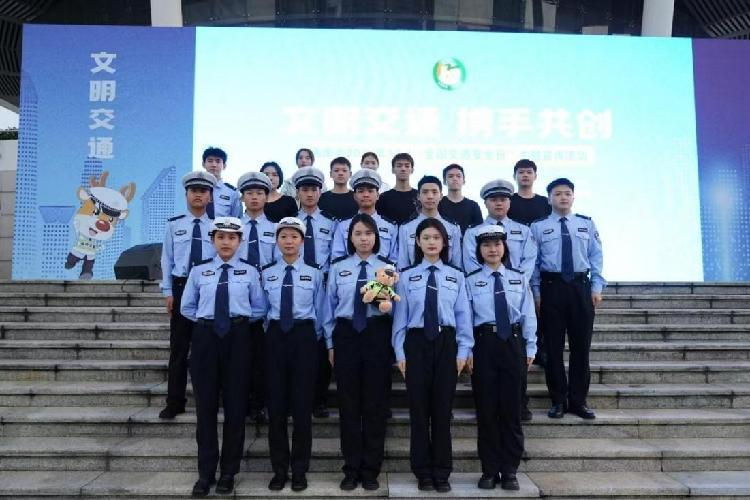 图片4.png 图片4.png