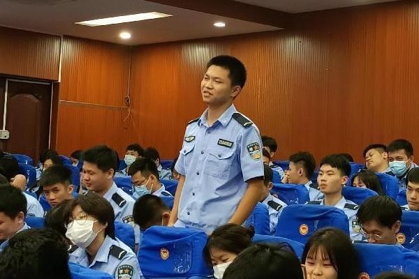 互动环节.jpg 互动环节.jpg