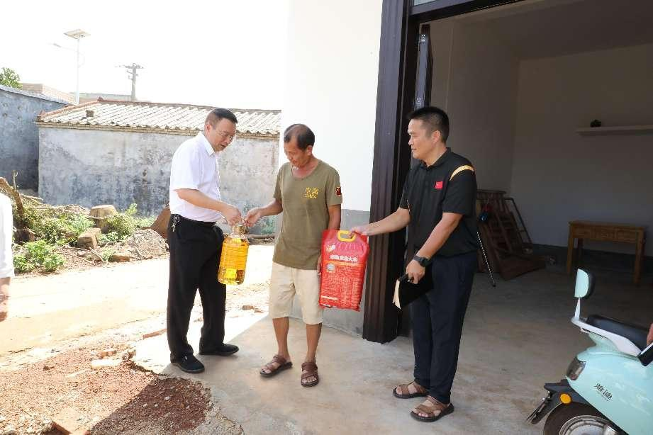 图片4.png 图片4.png