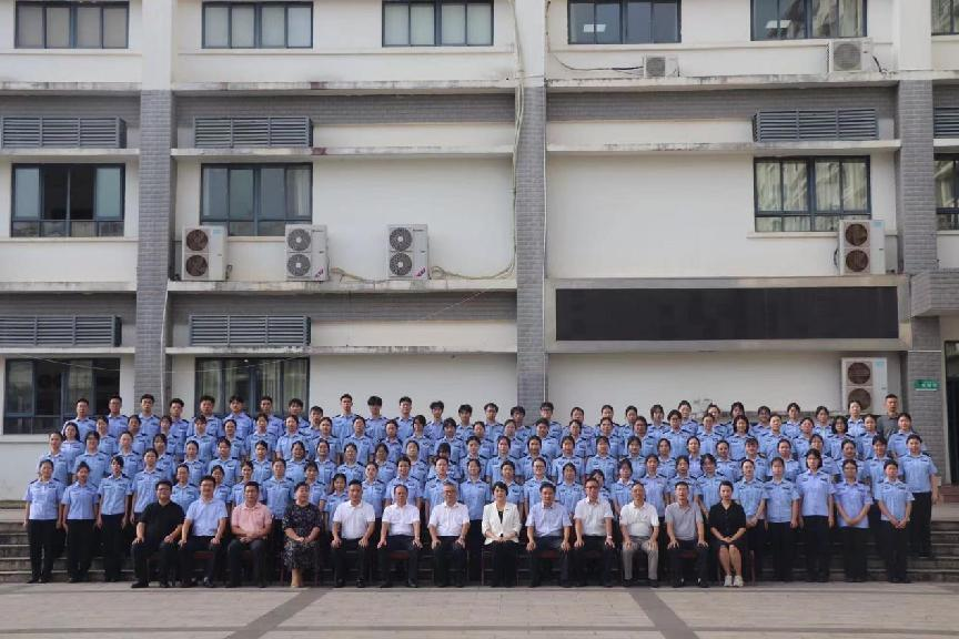 图片4.png 图片4.png